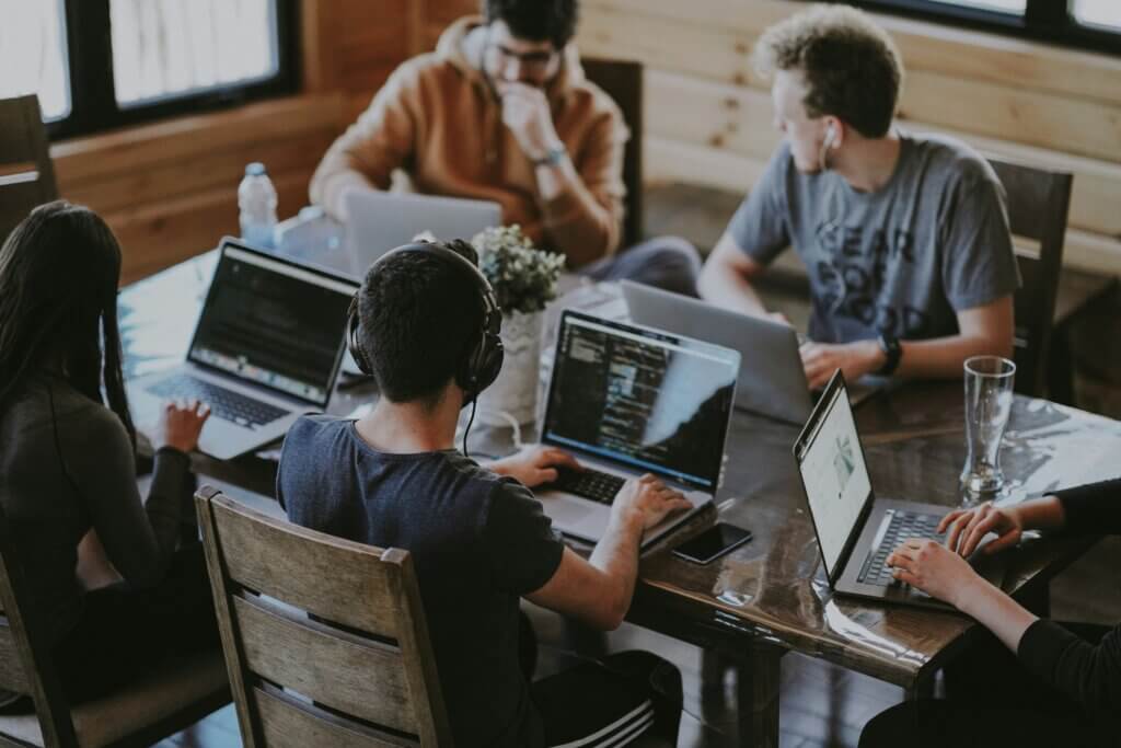 Der Erfolg der Digitalisierung hängt von der Schulung im Team ab 